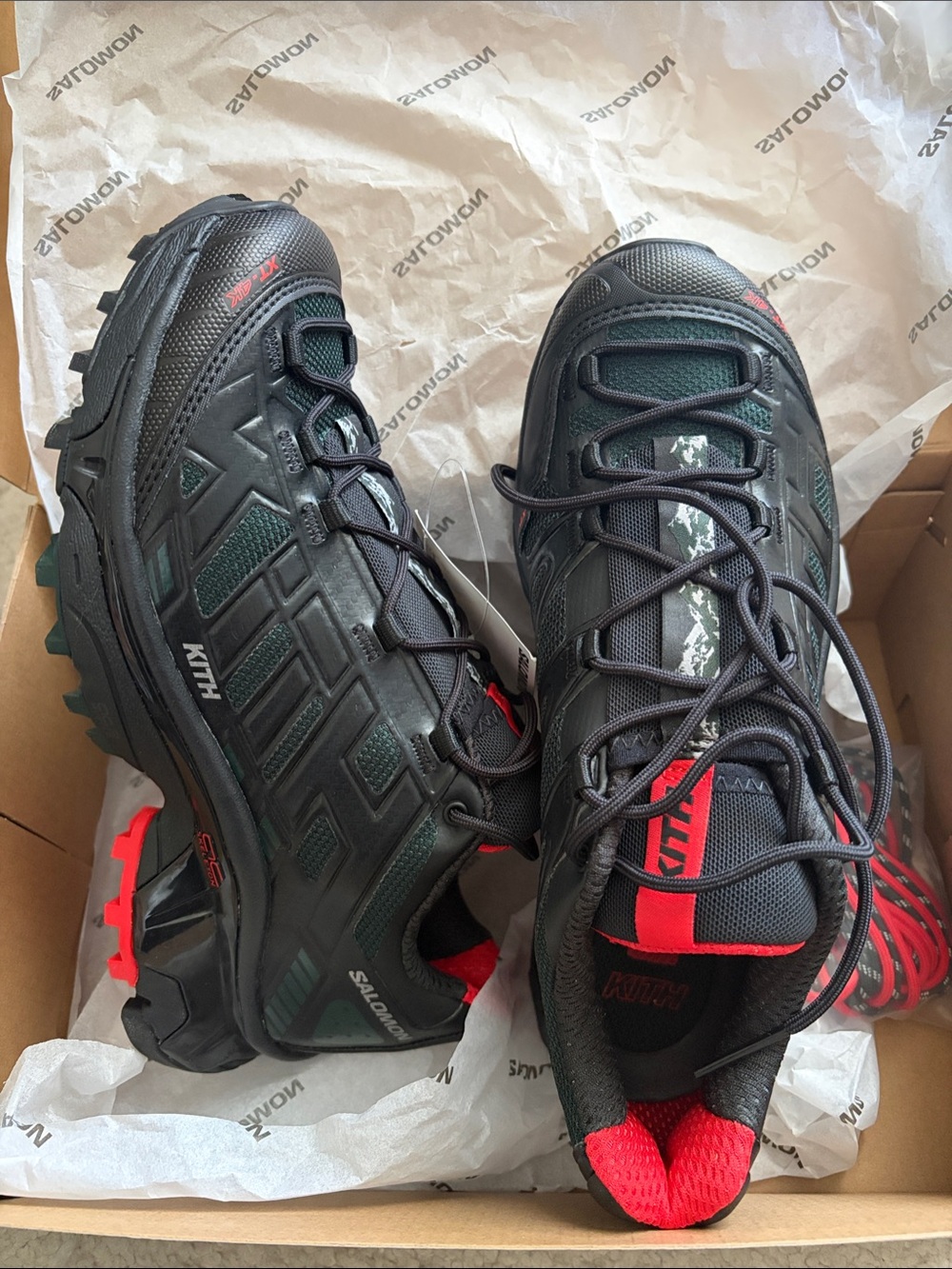 Salomon Kith Trail Runners in Black, Green & Red [Unisex, size in Men 6 Women 7]
